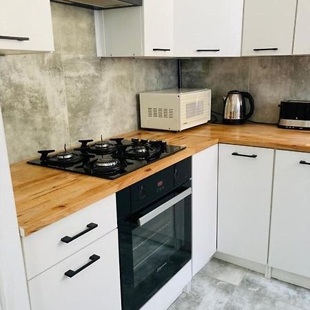 Apartamenty Every Sky Plac Ratuszowy 30 Єленя-Ґура Екстер'єр фото