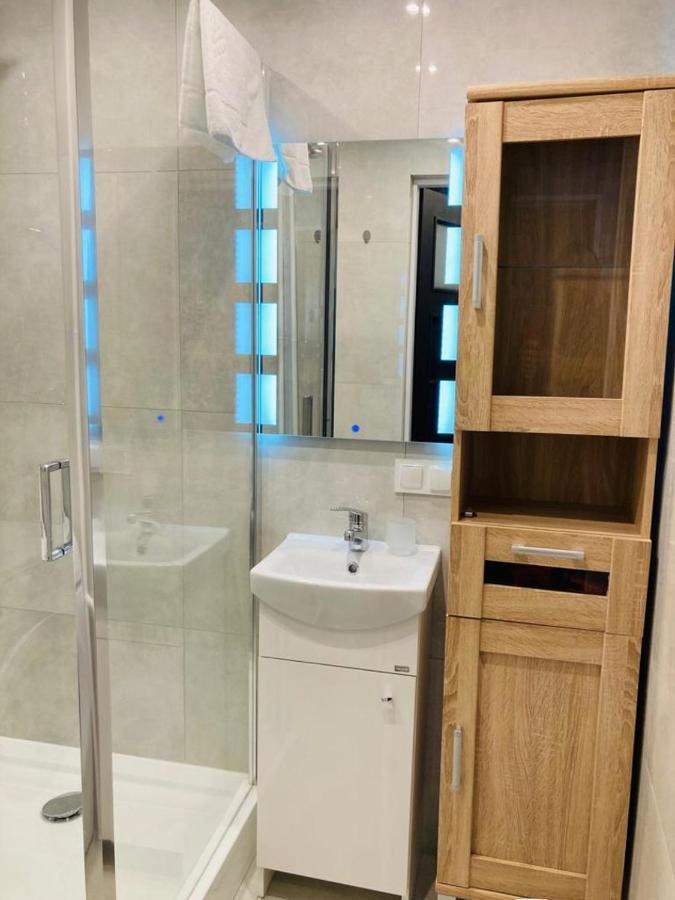 Apartamenty Every Sky Plac Ratuszowy 30 Єленя-Ґура Екстер'єр фото