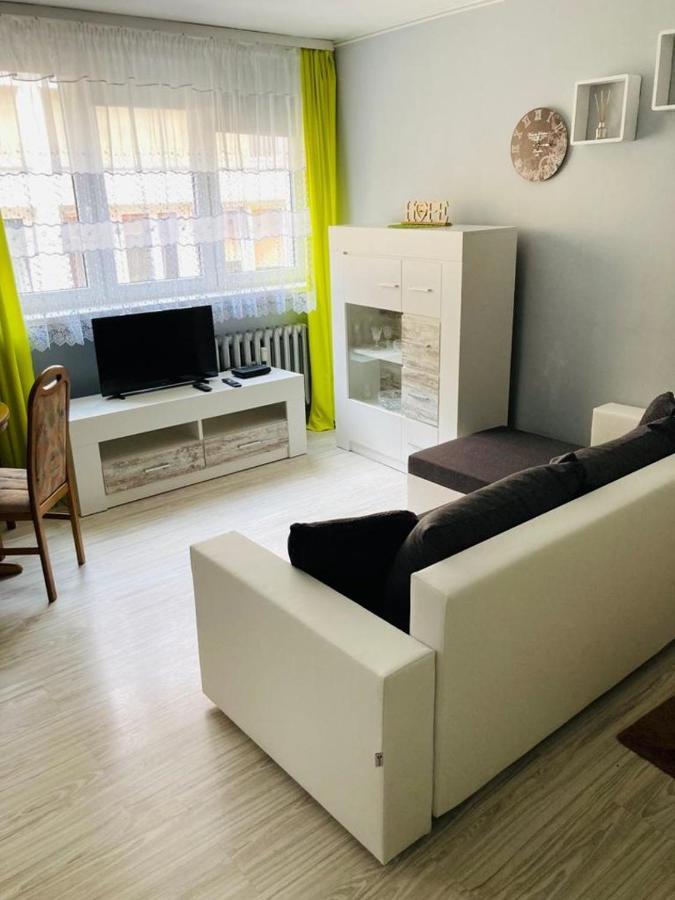 Apartamenty Every Sky Plac Ratuszowy 30 Єленя-Ґура Екстер'єр фото